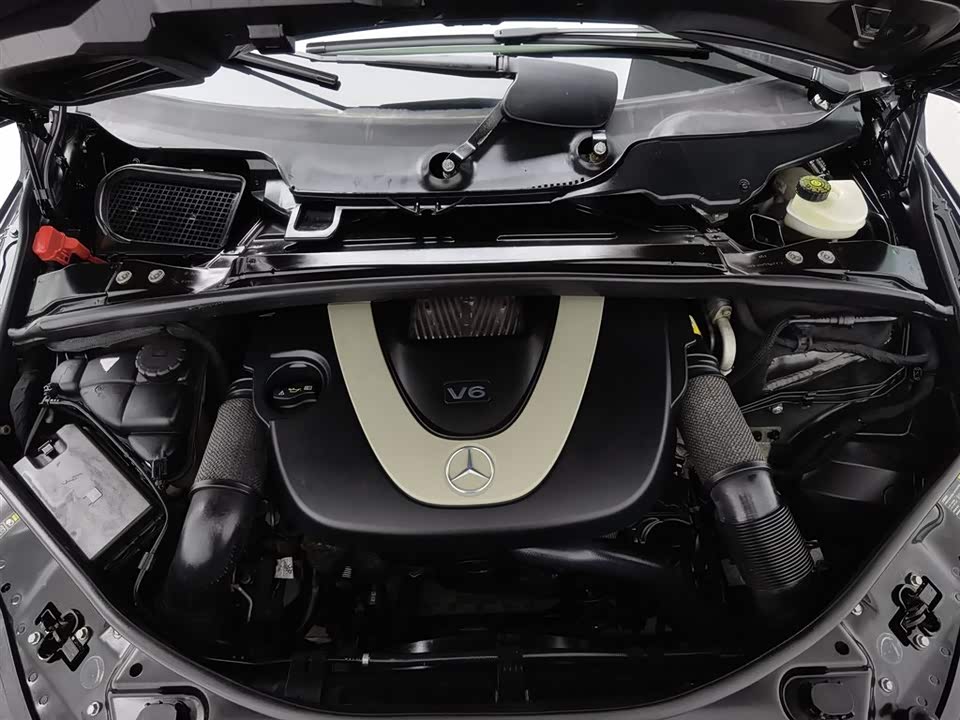 Mercedes-Benz R-class