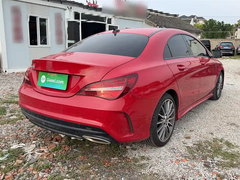Mercedes-Benz CLA