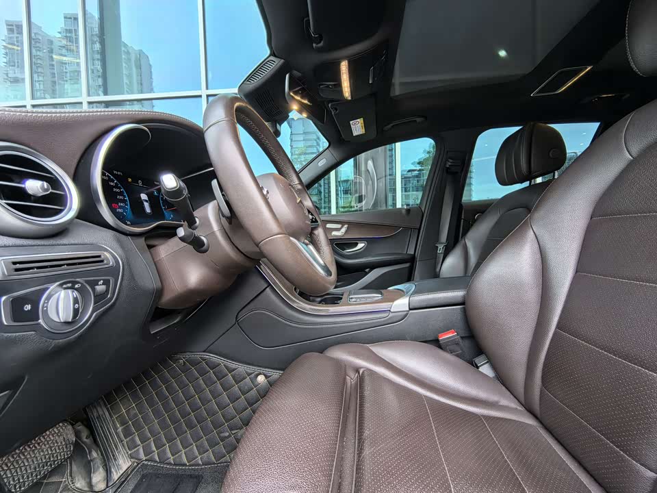 Mercedes-Benz GLC Mercedes-Benz GLC