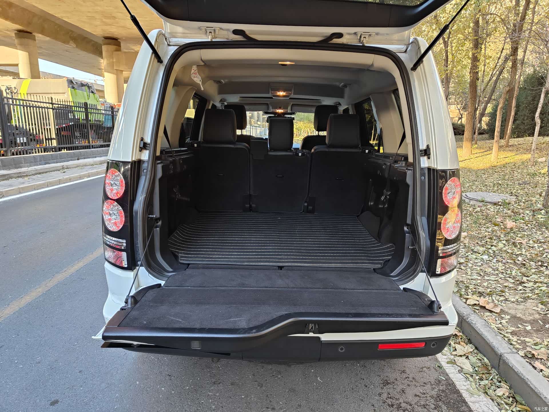 Land Rover Discovery, 2016 11