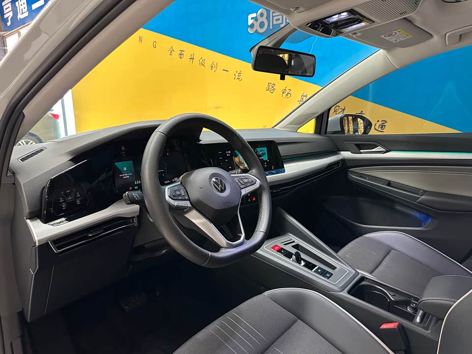 Volkswagen golf