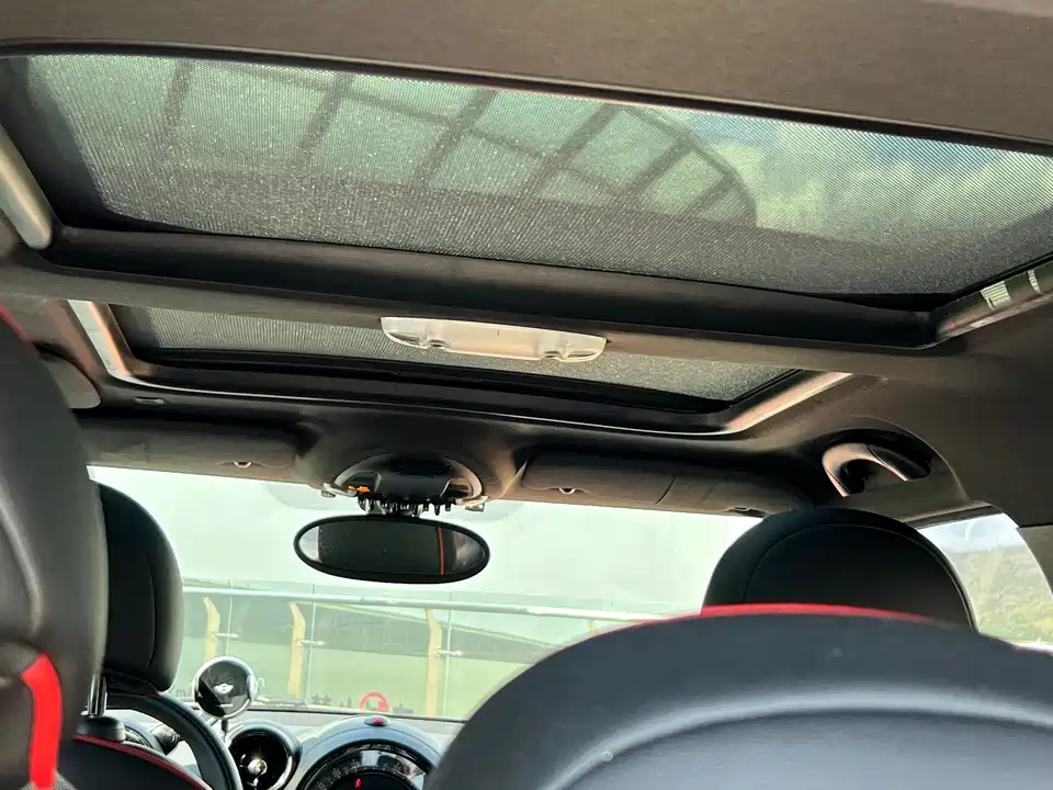 MINI JCW COUNTRYMAN