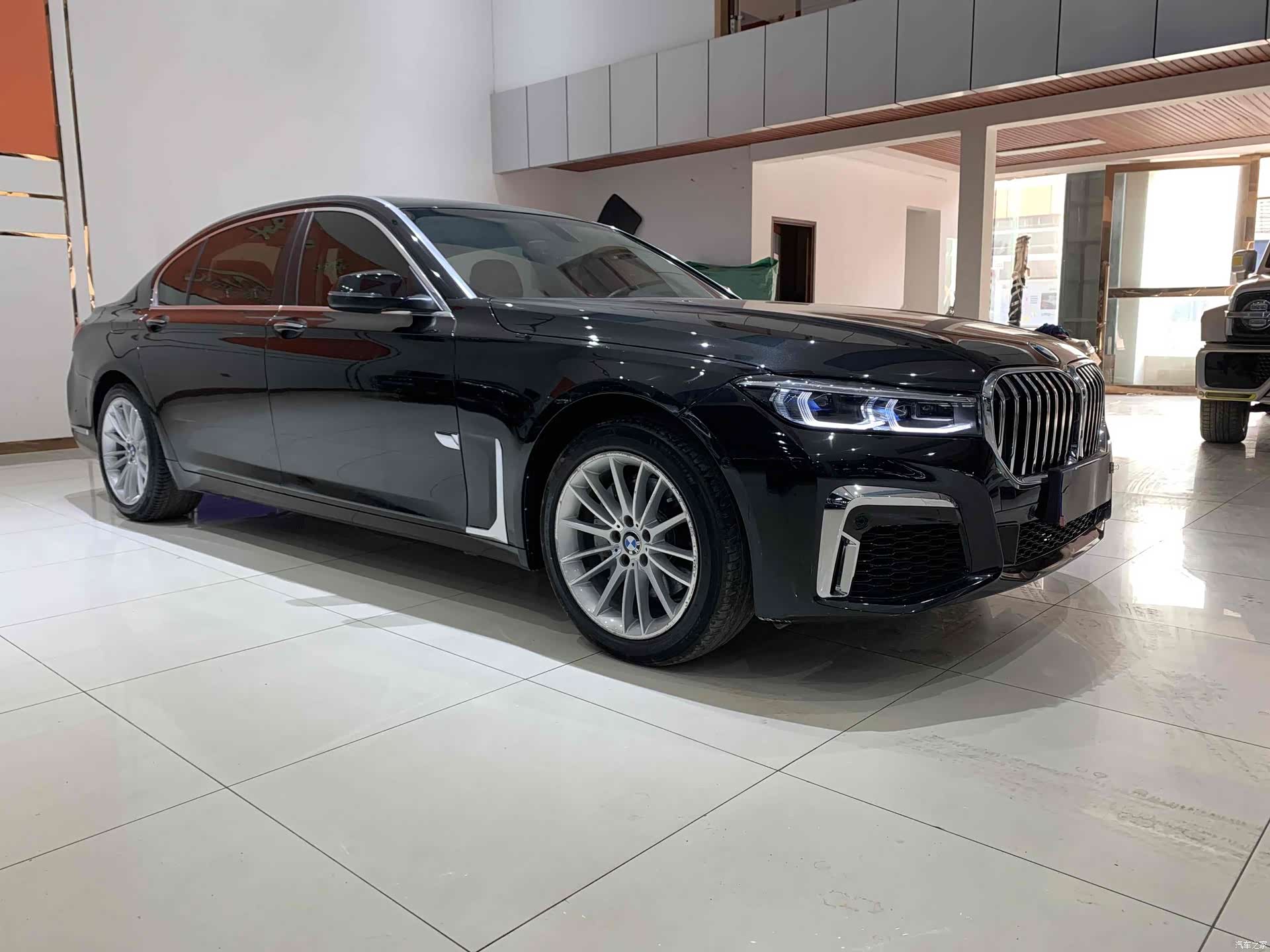 BMW 7 Series, 2014 4
