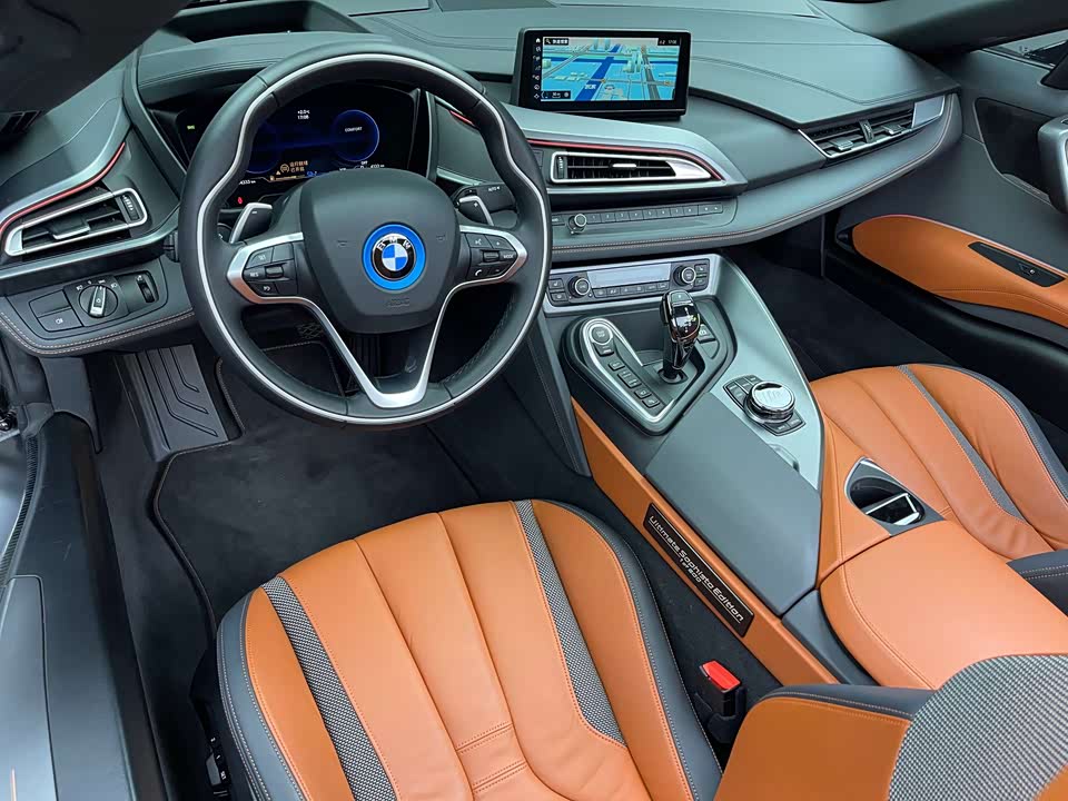 BMW i8