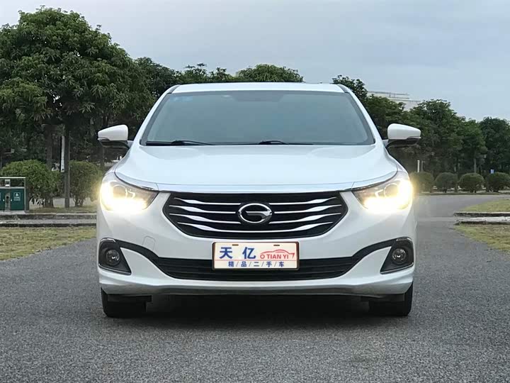 传祺ga6 2016款 235t dct豪华版