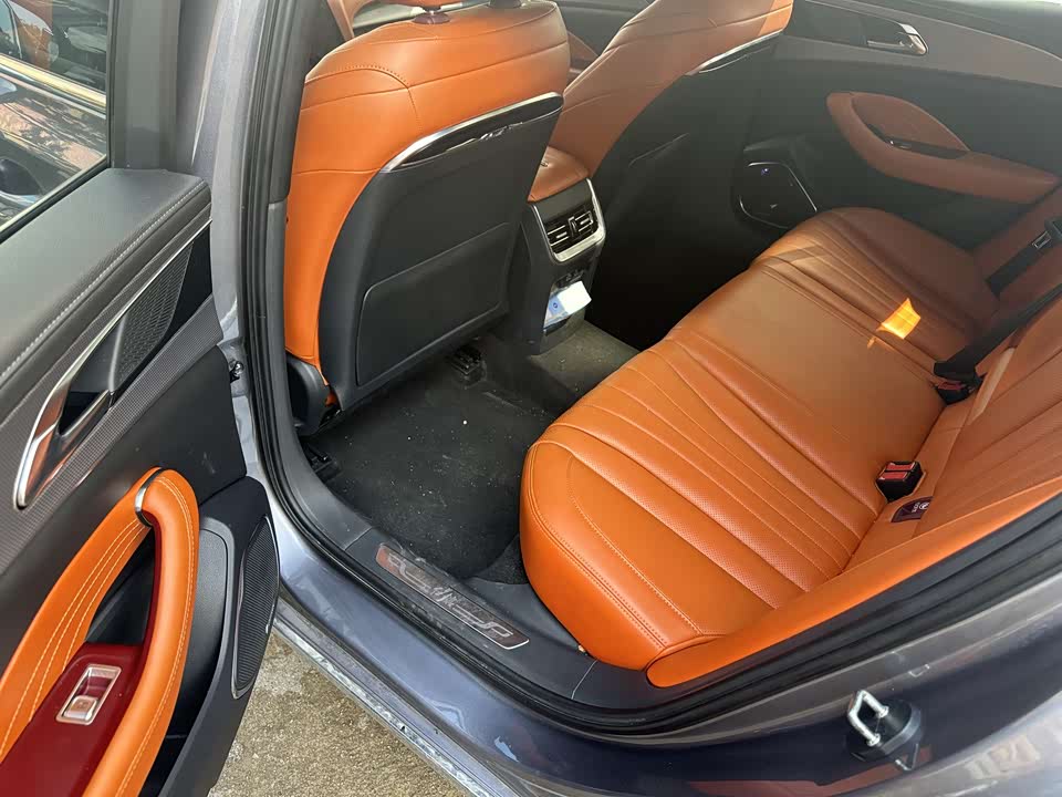 Hongqi H5 Hongqi H5