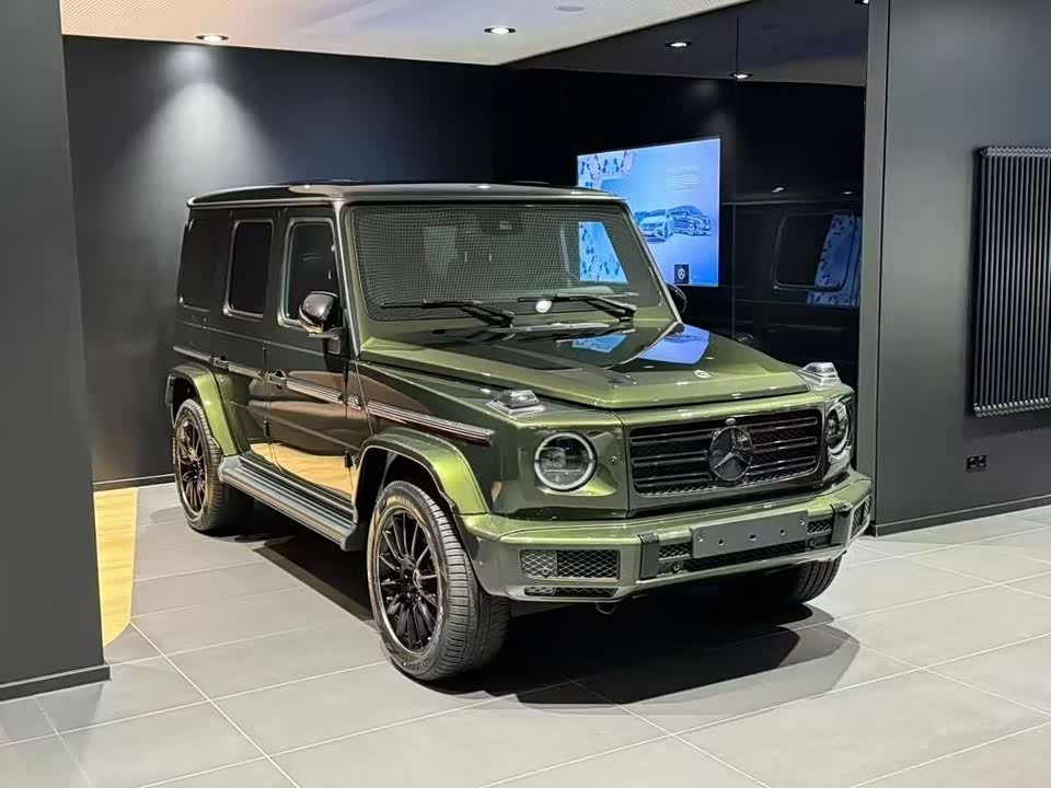 Mercedes-Benz G-class