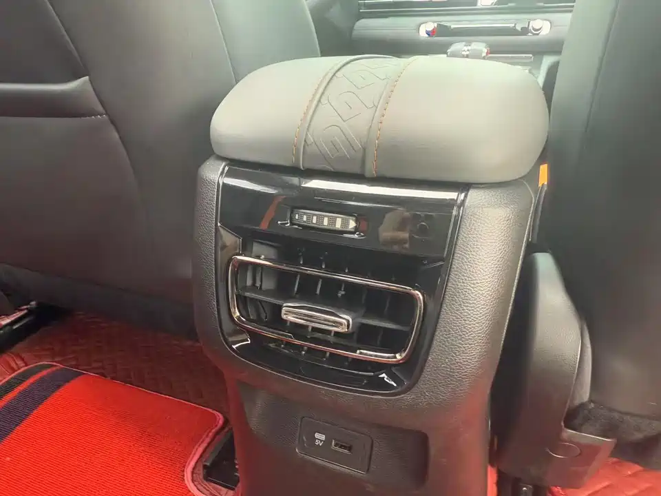 Trumpchi Shadow Leopard