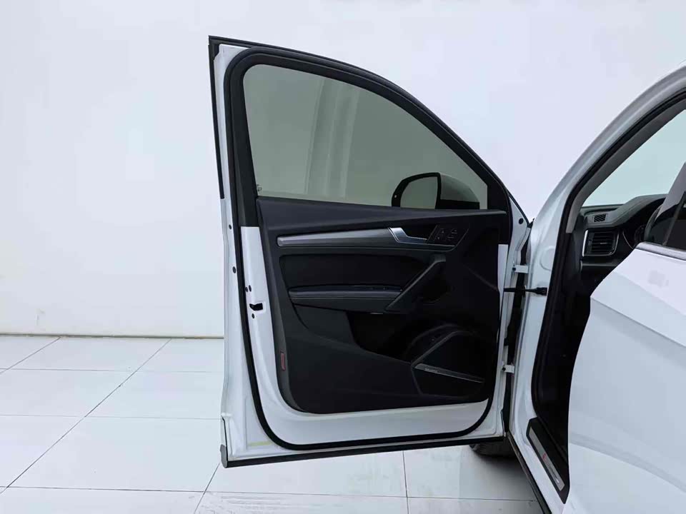 Audi Q5L Audi Q5L