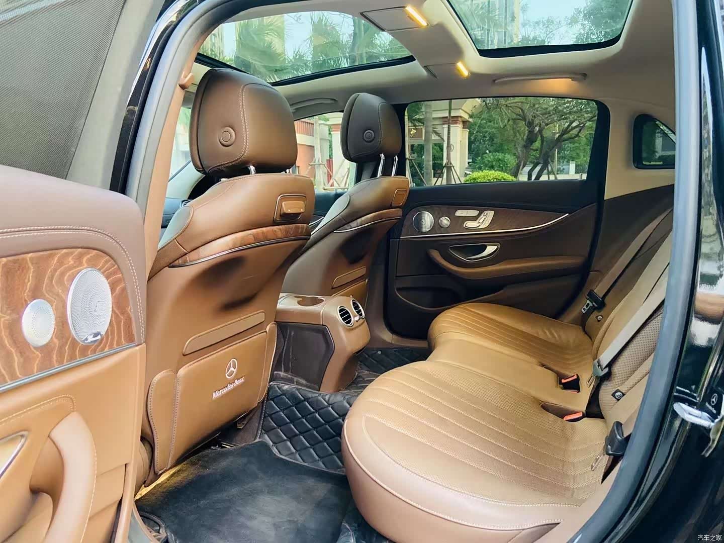 Mercedes-Benz E-Class, 2020 все фото