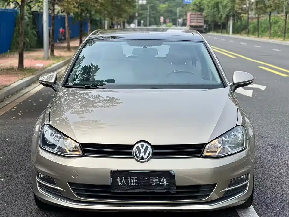 Volkswagen golf