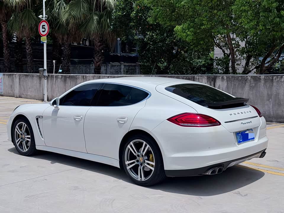 Porsche Panamera Porsche Panamera