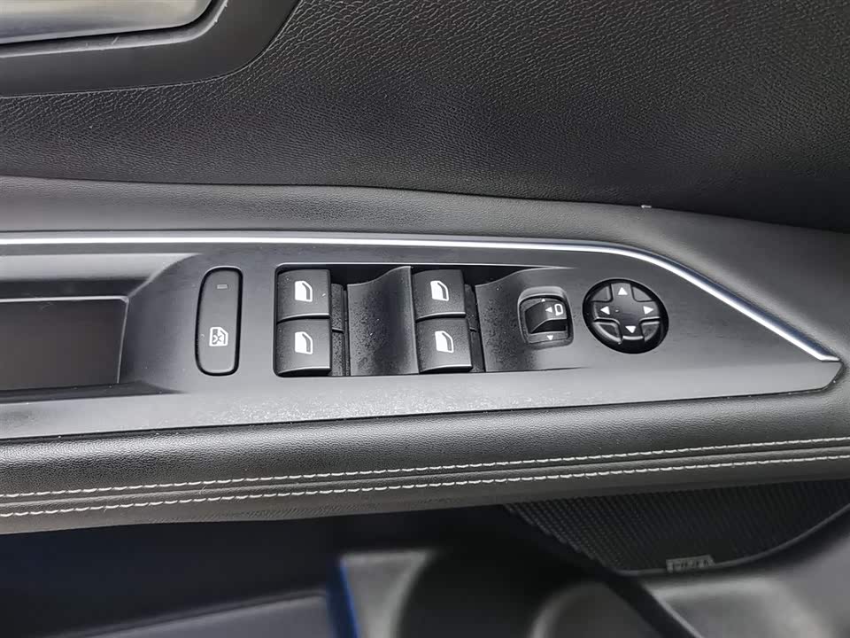 Peugeot 4008 Peugeot 4008