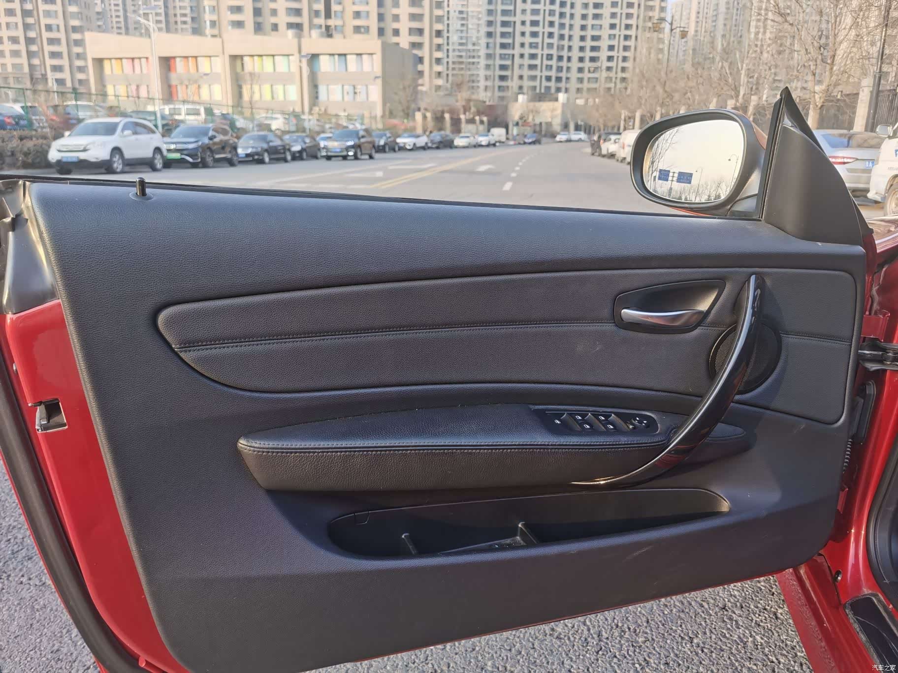 BMW 1 Series, 2011 10