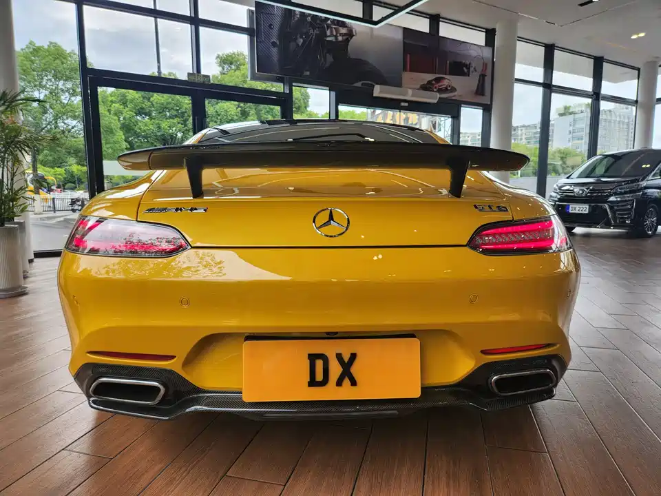Mercedes-Benz AMG GT Mercedes-Benz AMG GT