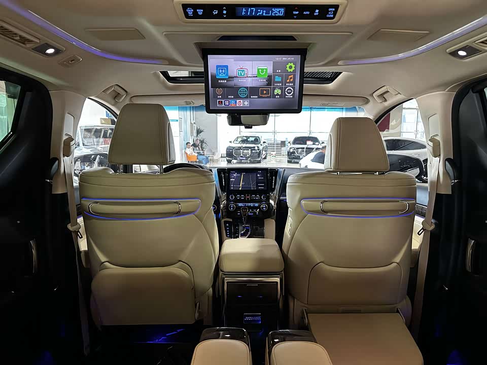 Toyota Elfa Toyota Elfa