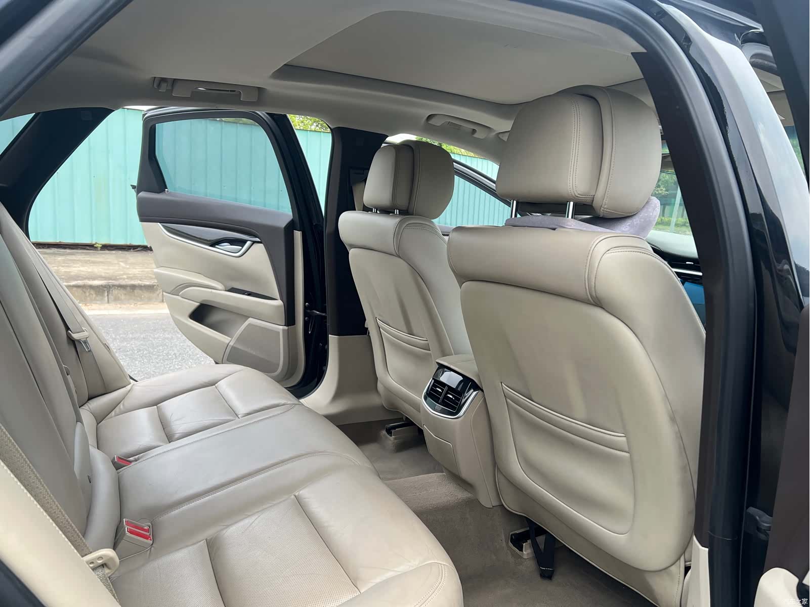 Cadillac XTS, 2016 7