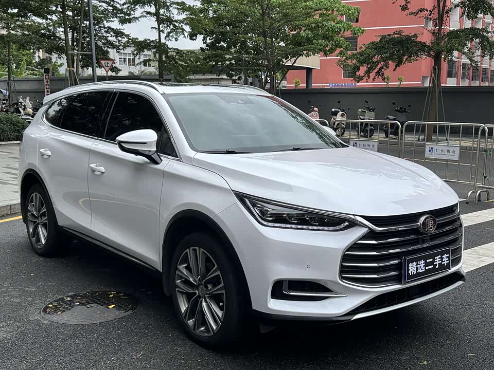 BYD Tang