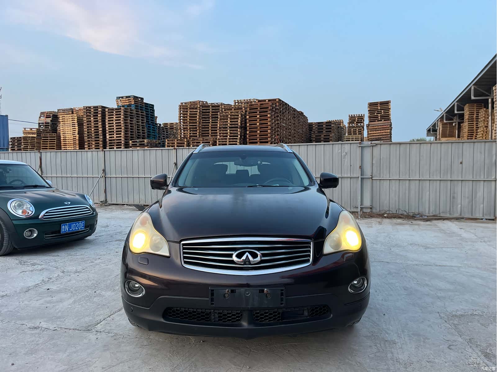 Infiniti EX25, 2011 2