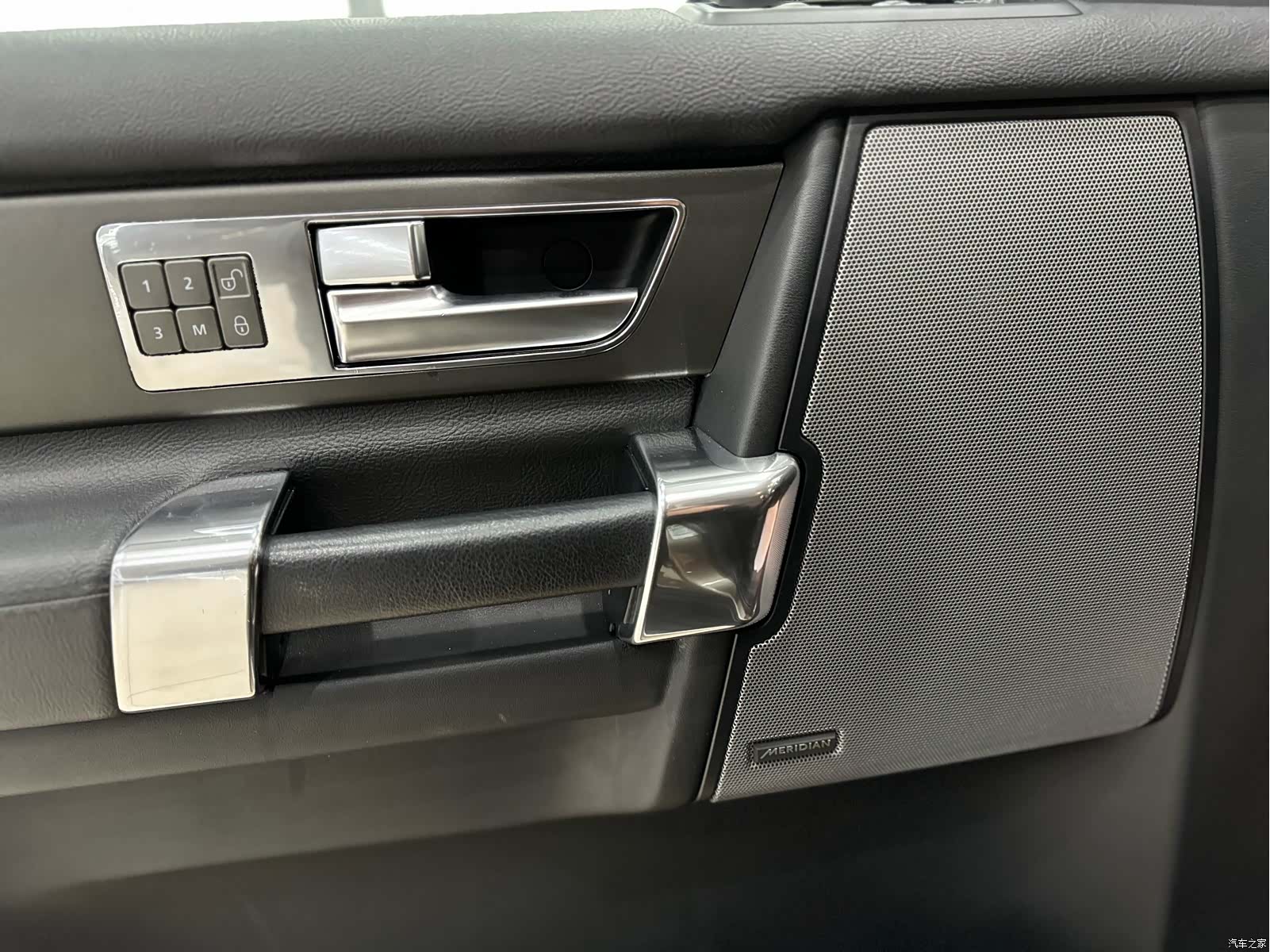 Land Rover Discovery, 2015 16