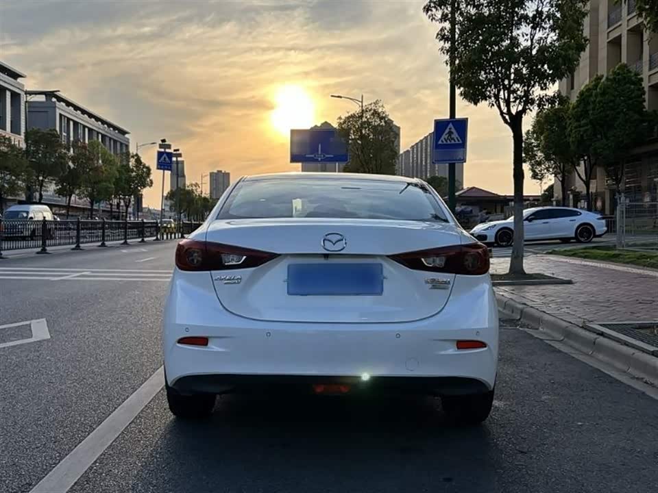 Mazda 3 Angkesaila Mazda 3 Angkesaila