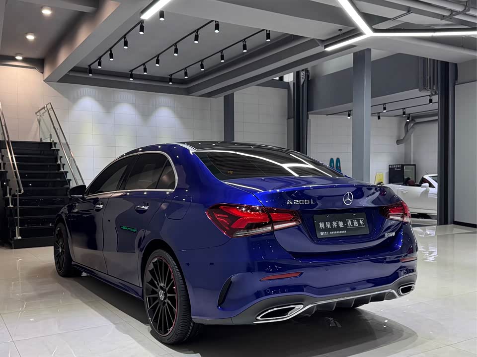 Mercedes-Benz Class A Mercedes-Benz Class A