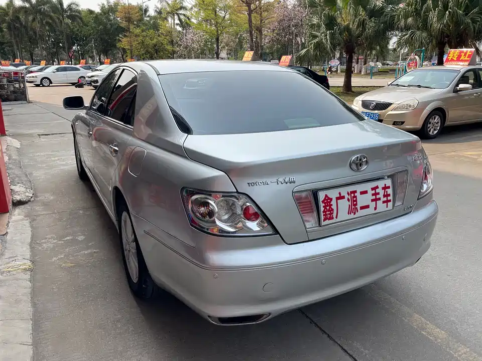 Toyota Reiz Toyota Reiz