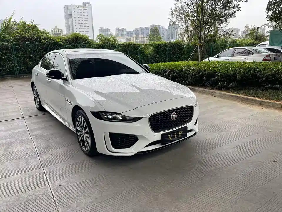 Jaguar XEL