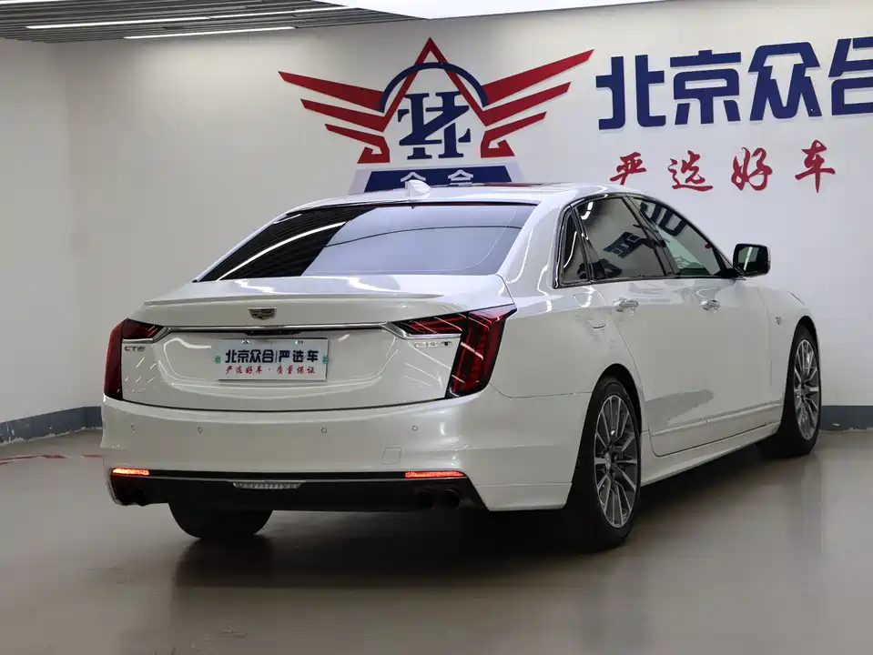 Cadillac CT6