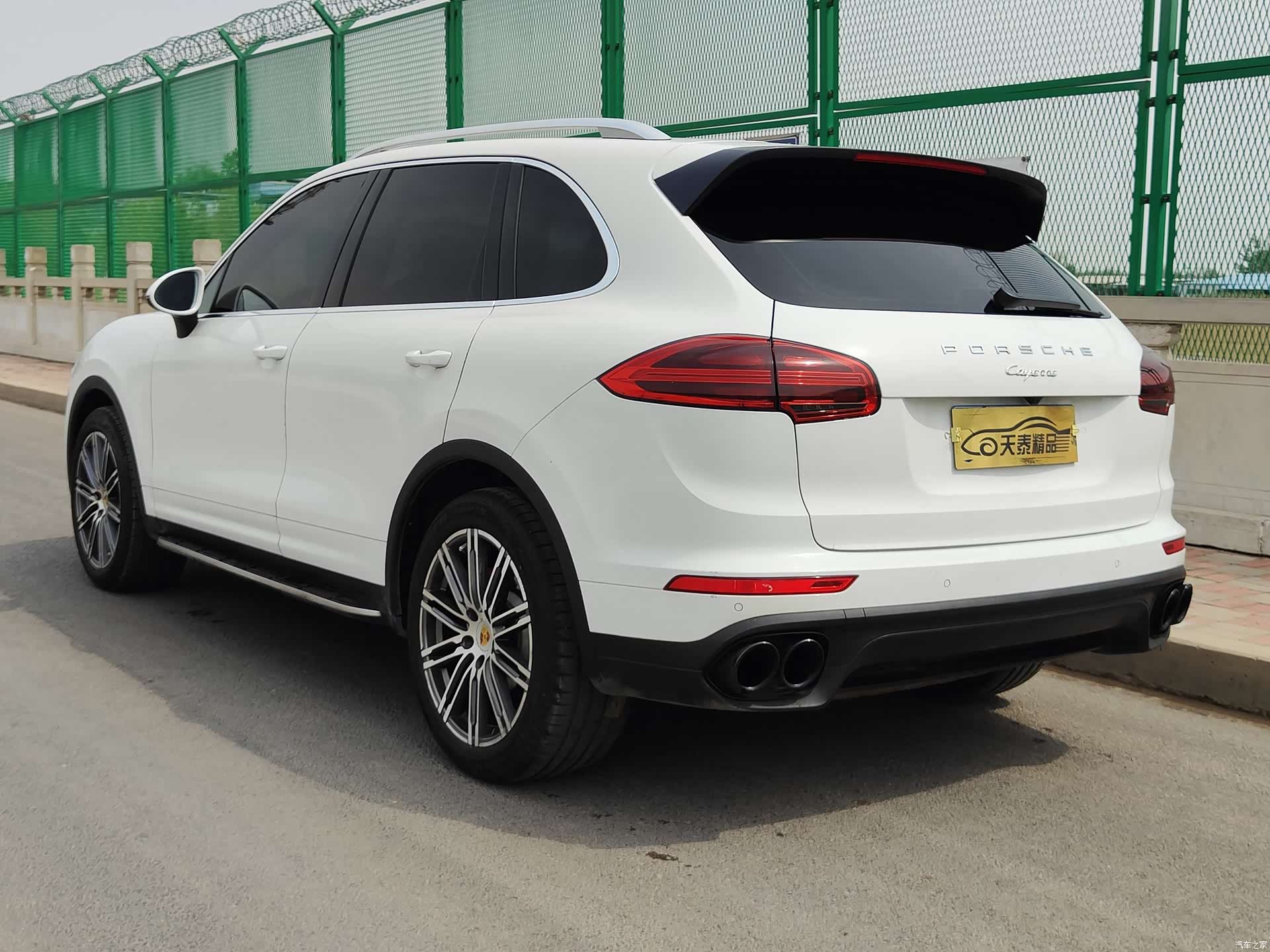 Porsche Cayenne, 2017 7
