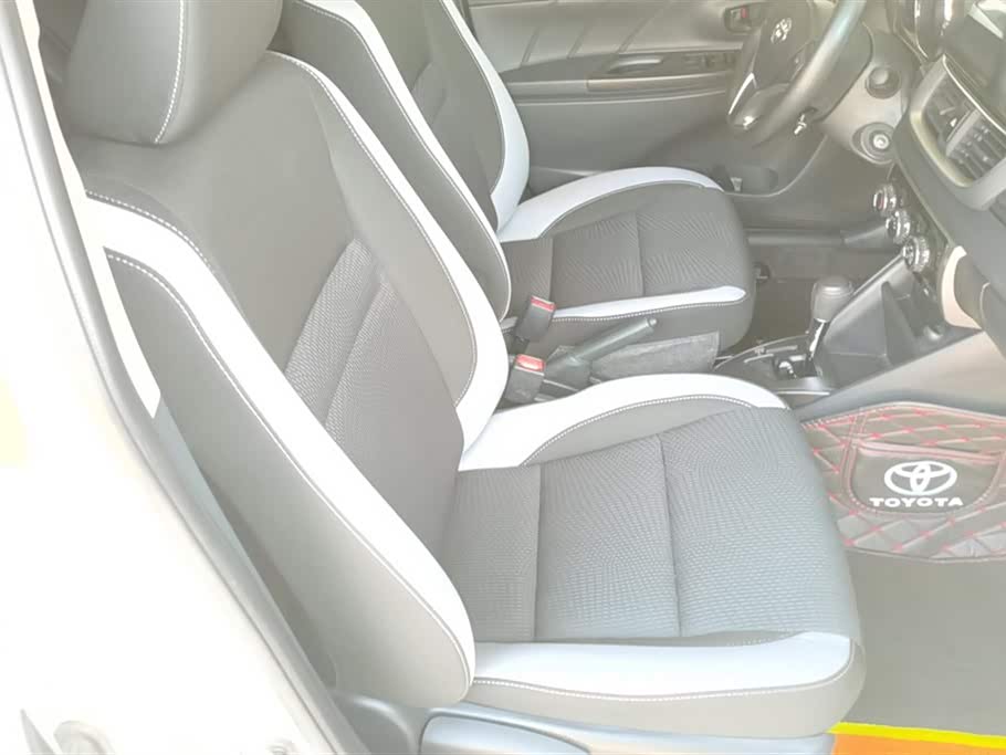 Toyota YARiS L to enjoy Toyota YARiS L to enjoy