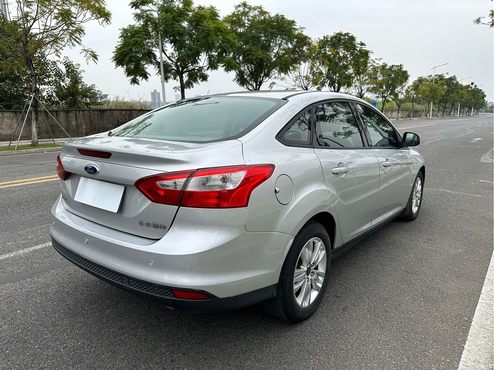 Ford Focus, 2012 7