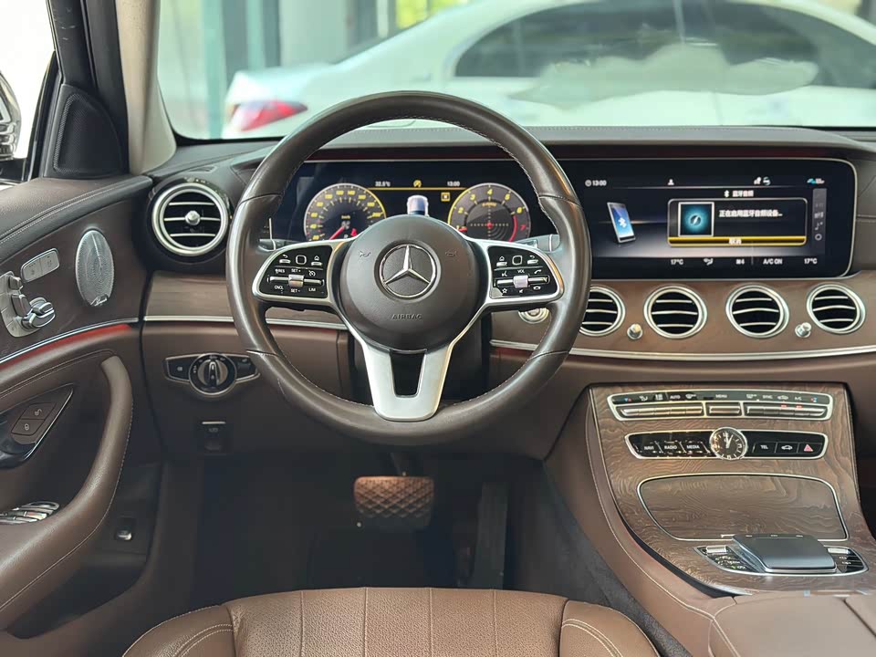Mercedes-Benz E-class Mercedes-Benz E-class