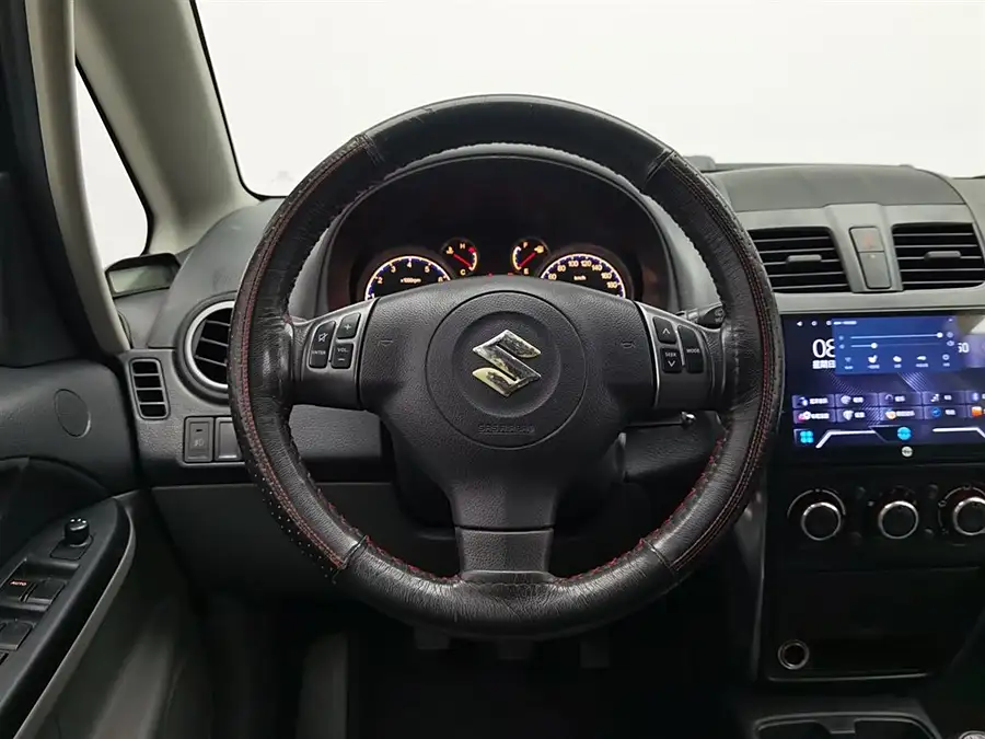 Suzuki Tianyu SX4