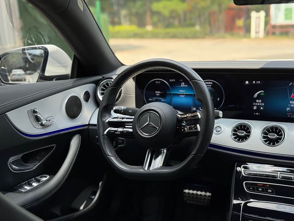 Mercedes-Benz E-class Mercedes-Benz E-class