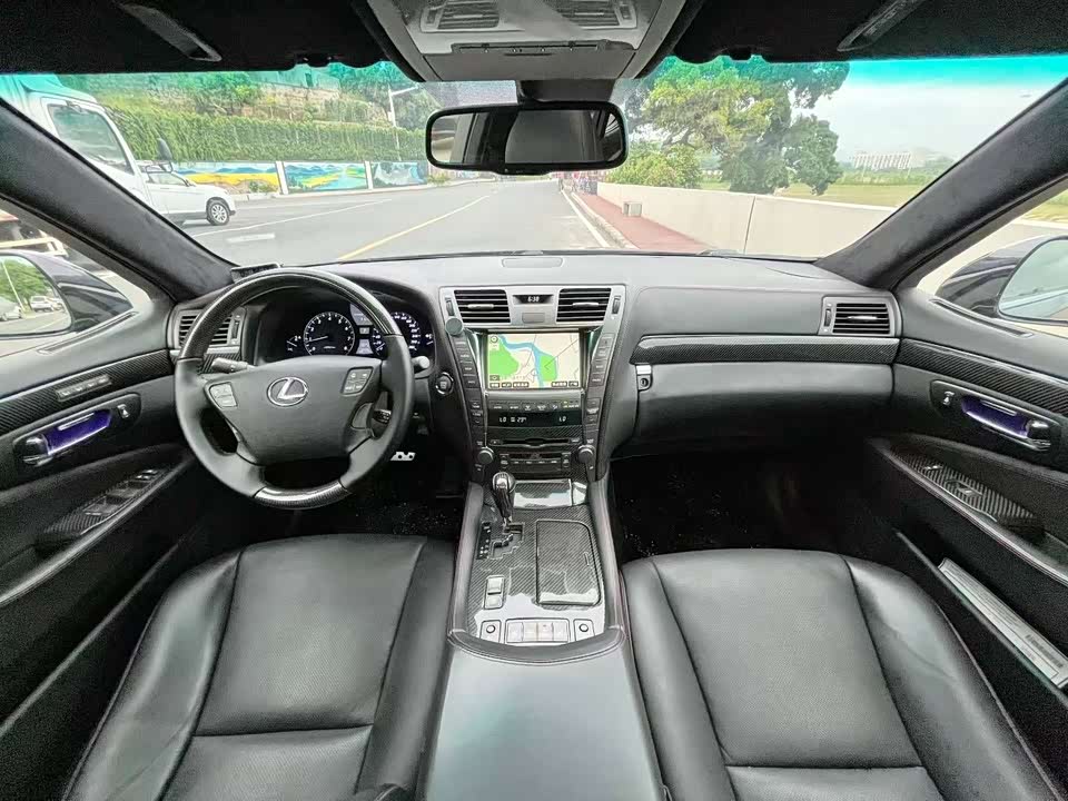 Lexus LS Lexus LS
