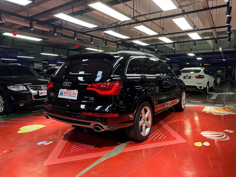 Audi Q7 Audi Q7