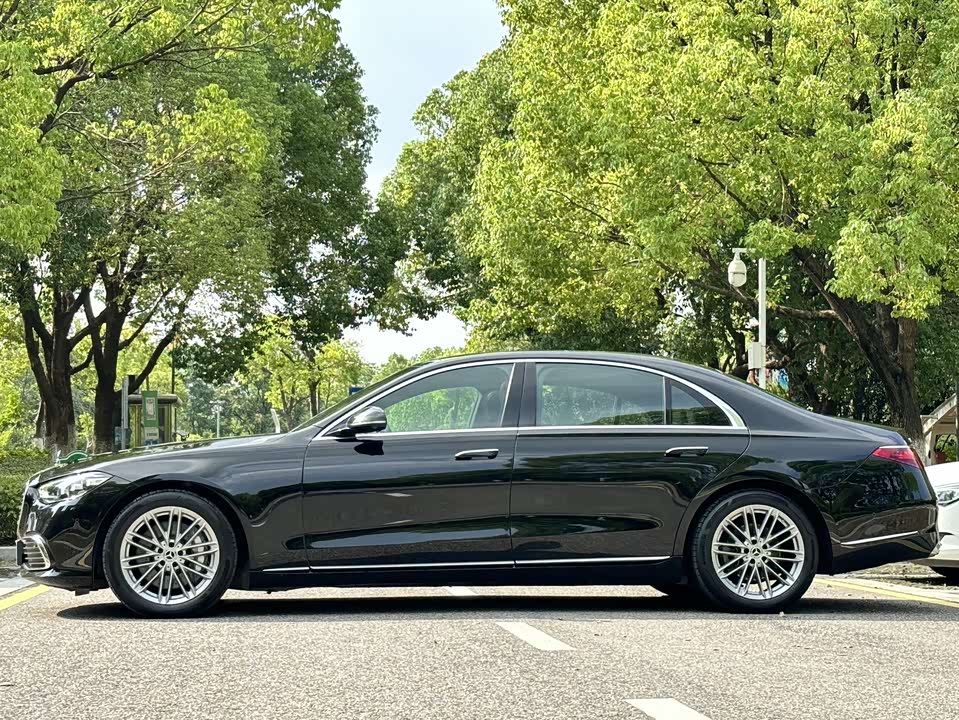 Mercedes-Benz S-class Mercedes-Benz S-class