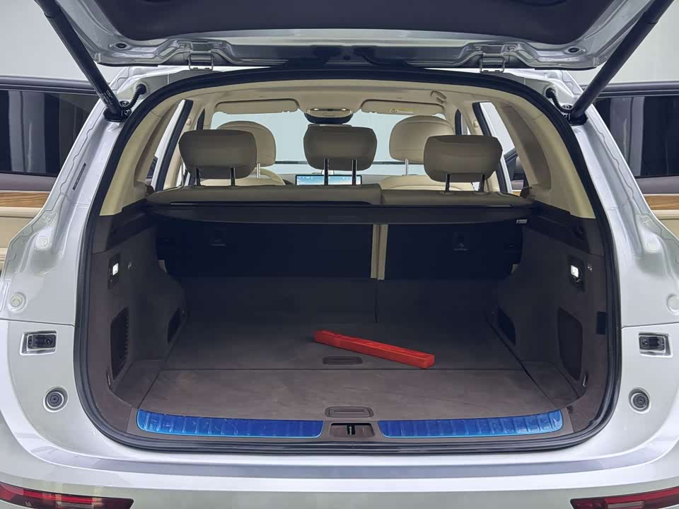 AITO Ask the world M7