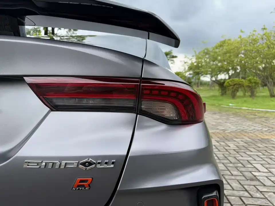 Trumpchi Shadow Leopard