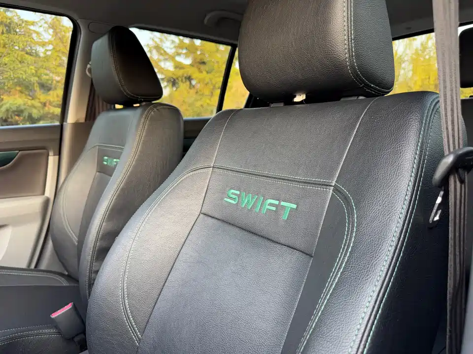 Suzuki Swift Suzuki Swift