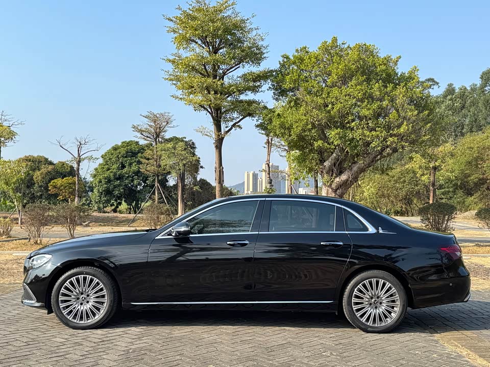 Mercedes-Benz E-class Mercedes-Benz E-class