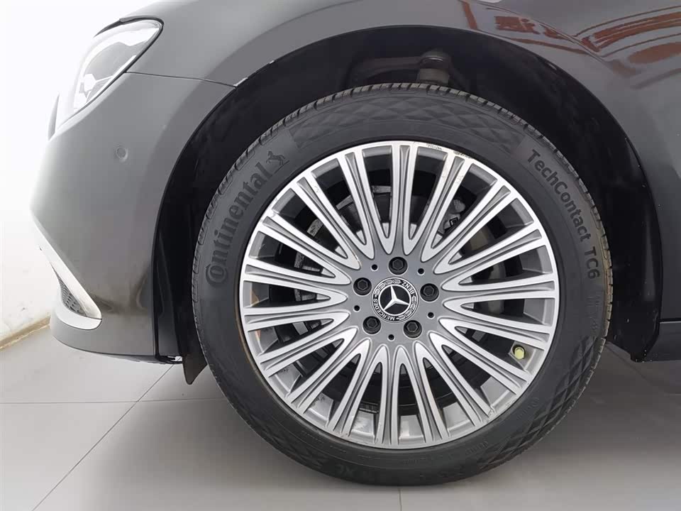Mercedes-Benz E-class Mercedes-Benz E-class