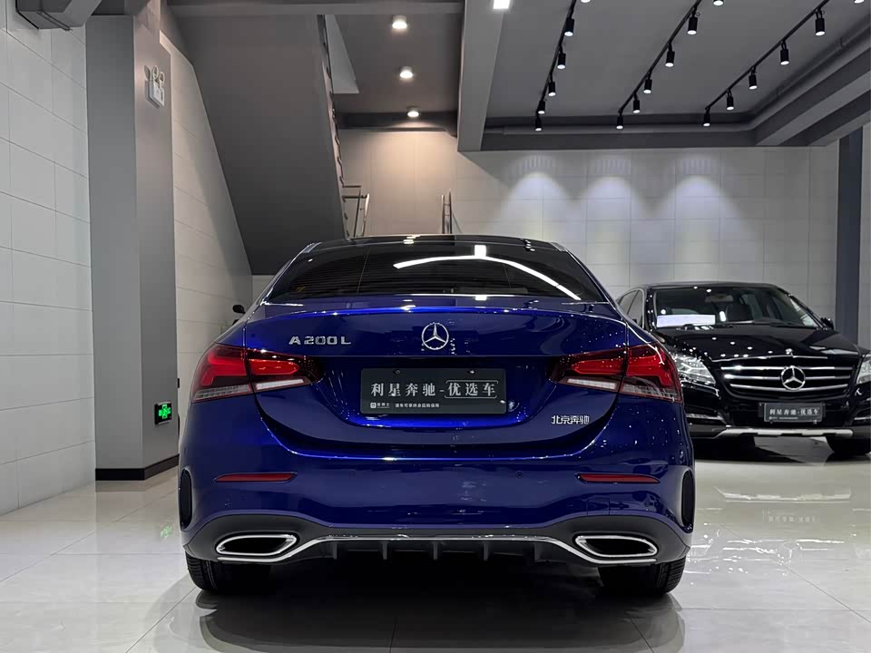 Mercedes-Benz Class A Mercedes-Benz Class A