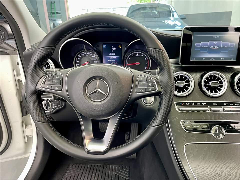 Mercedes-Benz Class C Mercedes-Benz Class C