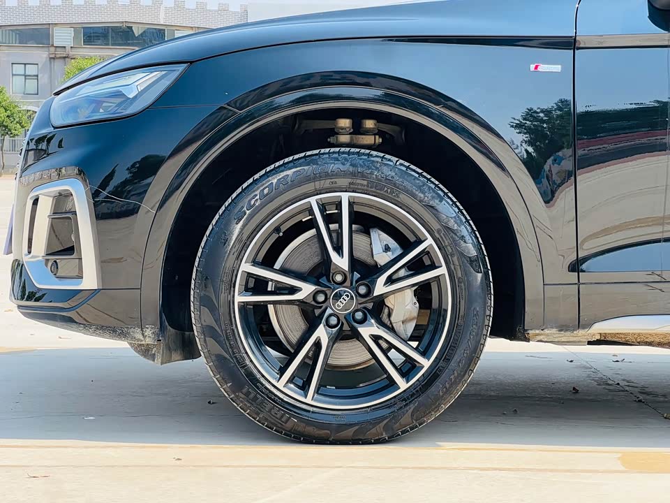 Audi Q5L Audi Q5L