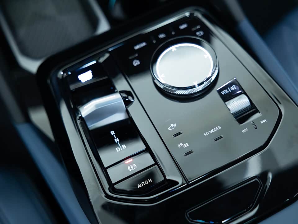BMW i5 BMW i5