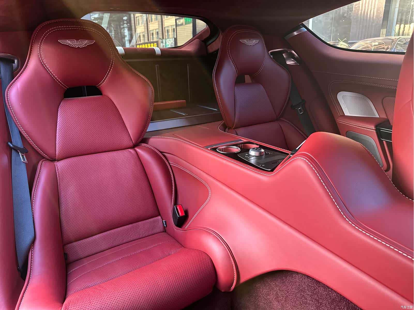 Aston Martin Rapide, 2016 7