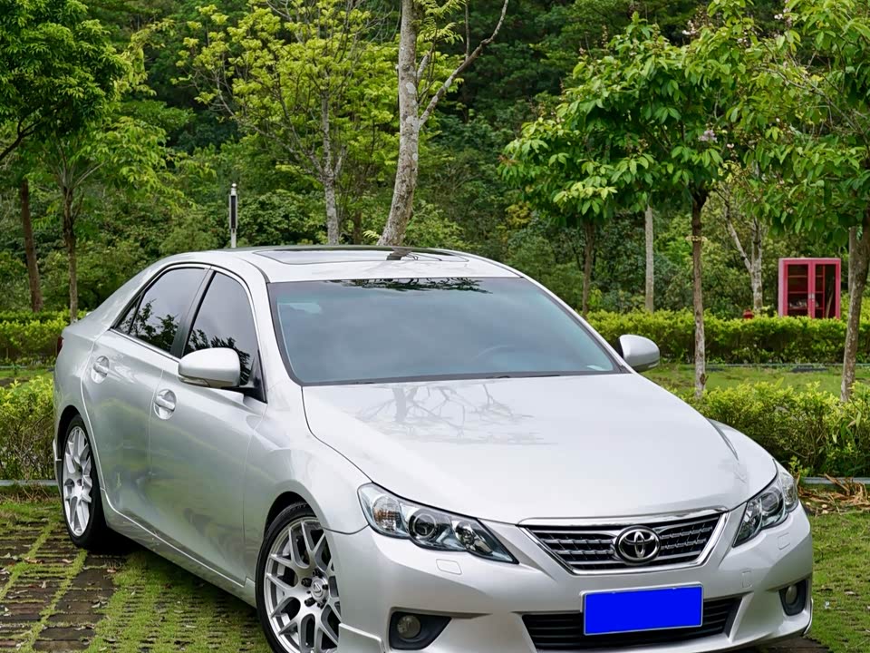 Toyota Reiz Toyota Reiz