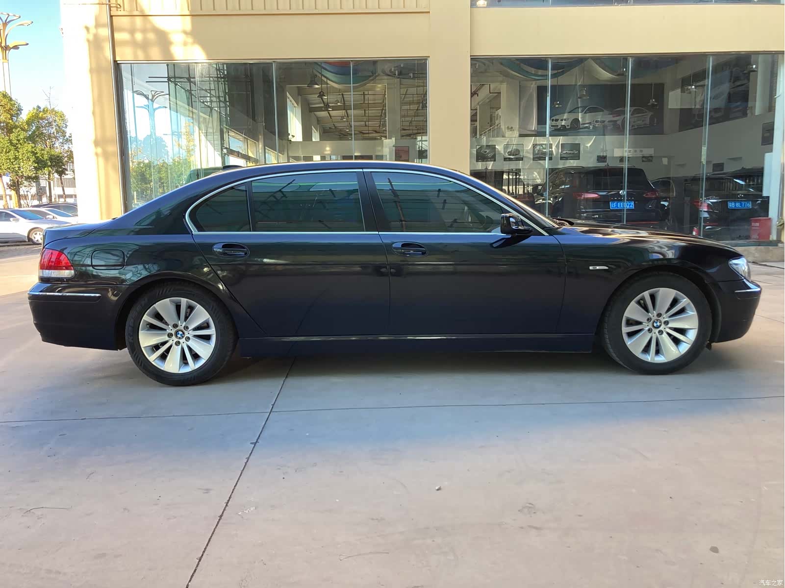 BMW 7 Series, 2009 4
